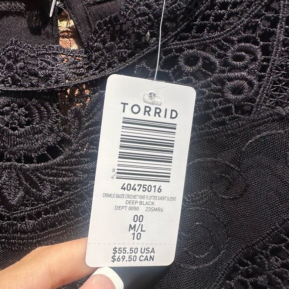 Torrid $56 boho Crinkle Gauze Yoke Flutter Short Sleeve 00- Large (10) NWT - Picture 7 of 7